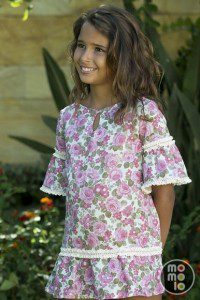 vestido floral con volados tendencias verano 2016