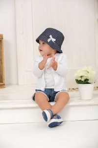 cardingan blanco y short jeans bebe Minimimo primavera verano 2017