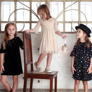 vestidos negros de niñas para fiestas Gro otoño invierno 2018