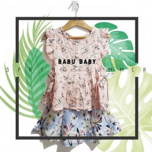 minifalda con tablas y blusa con volados de plumeti para beba babu moda infantil primavera verano 2019