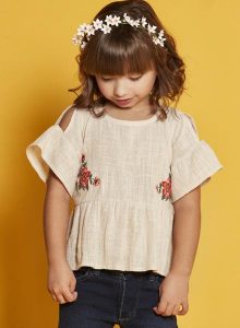 blusa bambula niña con flores bordadas Nucleo nenas verano 2019