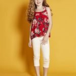 blusa fibrana rojo con flores Nucleo nenas verano 2019