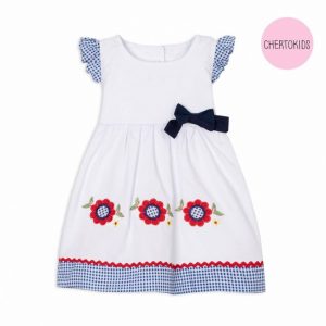 vestido blanco beba con recorte cuadrille Cherto Kids primavera verano 2019