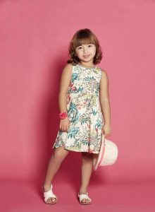 vestido para niña musculosa ancha estampa tropical Nucleo nenas verano 2019