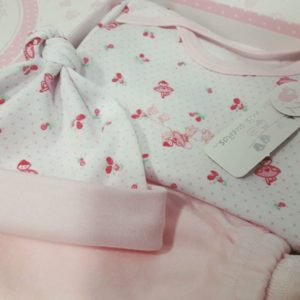 pantalon plush body y gorro beba Dicen mis sueños otoño invierno 2019