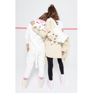 batas de dormir para niñas Buddies invierno 2019