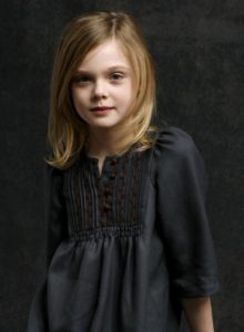 corte de pelo en capas para niña de cabello lacio