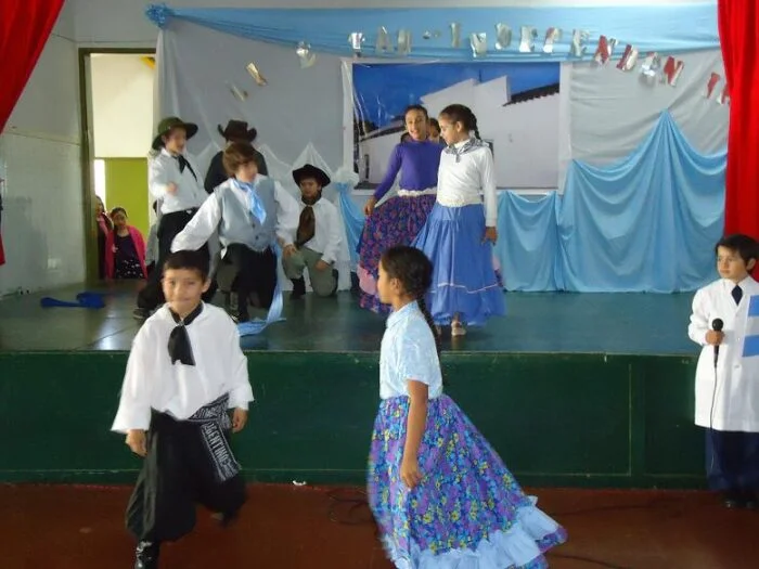 niños-bailando-la-chacarera