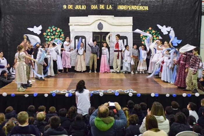 niños-baile-9-de-julio-2