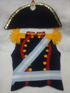 pechera y gorro de general san martin 1 pechera y gorro de general san martin 1