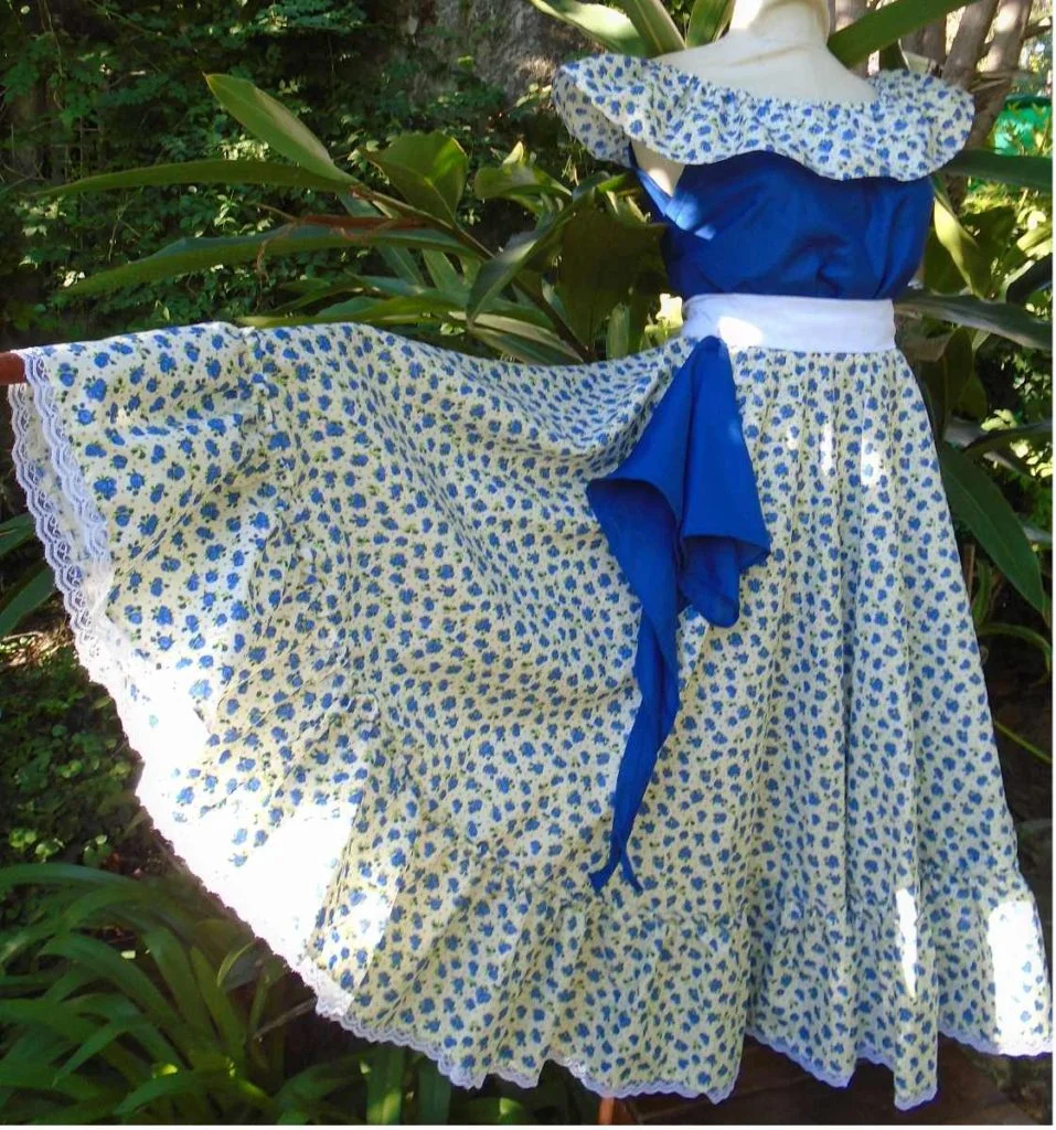 traje-para-bailar-folclore-niña
