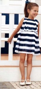 vestido para fiesta a rayas niña tela plisada verano 2020 vestido para fiesta a rayas niña tela plisada verano 2020