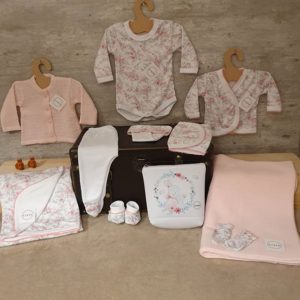 ajuares para bebas creta primavera verano 2020