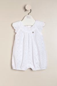 enterito blanco con puntilla beba magdalena esposito verano 2020