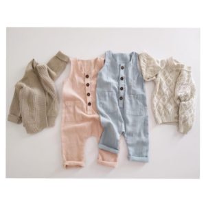 enteritos de lino y cardigan hilo bebes Ay Juana verano 2020