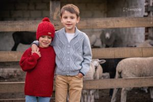 cardigan de lana tejido niño swepper otoño invierno 2020 scaled