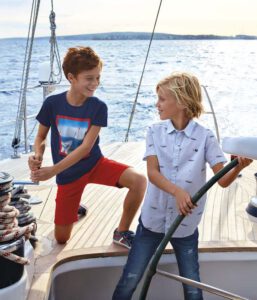 estilo surf niños verano 2020 estilo surf niños verano 2020