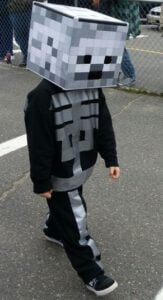 Minecraft disfraz facil niño Minecraft disfraz facil niño