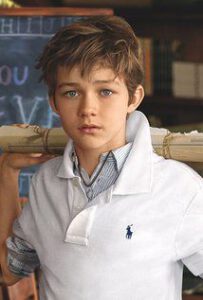 mas corto a los costado y largo arriba