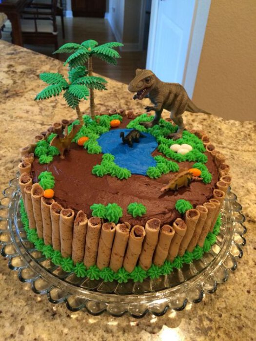 ideas faciles para decorar torta de dinosaurio | Minilook