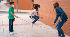 juegos distanciamiento ninos scaled