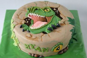 torta redonda de dinosaurio para ninos grandes