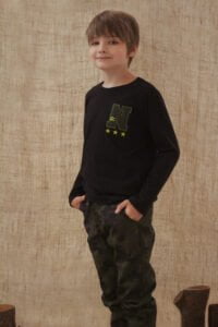 jogger camuflado nino nucleo kids invierno 2021 scaled