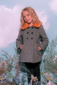 saco jackuard nina abrigo little akiabara invierno 2021 scaled saco jackuard nina abrigo little akiabara invierno 2021 scaled