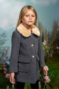 tapado pano con cuello peluche nina little akiabara invierno 2021 scaled tapado pano con cuello peluche nina little akiabara invierno 2021 scaled