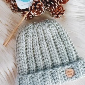 Gorro simple para bebes de punto grueso