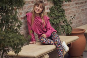 calzas estampadas para nina nucleo kids invierno 2022 scaled