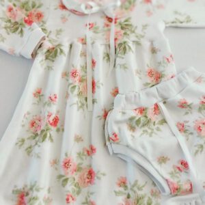 vestido floreado para bebas dicen mis suenos invierno 2022