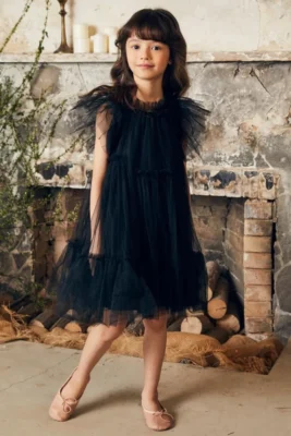 Vestidos negro para nenas 2024 683x1024 1