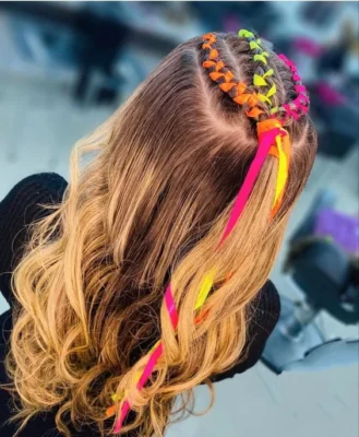 peinado semirecogido con trenzas y cintas para nenas