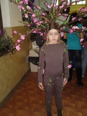 disfraz de arbol con flores disfraz de arbol con flores