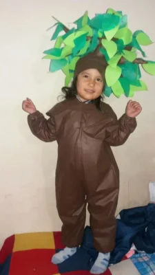disfraz de arbol para niña