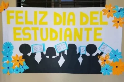 Cartel feliz dia del estudiantes para secundaria