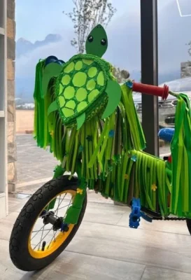 Decoracion de bicicletas para primavera con tortuga Decoracion de bicicletas para primavera con tortuga