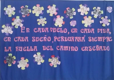 telon con frase para el dia del maestro