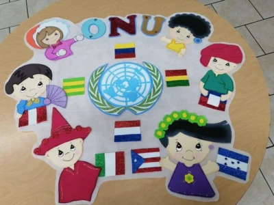 Idea para cartelera Dia de las naciones unidas con frase