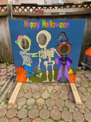 Ideas para Halloween marco de foto con sombie esqueleto y bruja