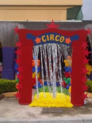 decoracion tematica circo entrada