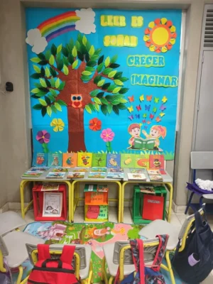 Idea Mural afiche para dia del libro