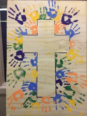 cartel pascua de resurreccion hecho por niños